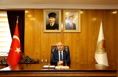 Vali Coşkun’un "10 Aralık Dünya İnsan Hakları Günü" Mesajı