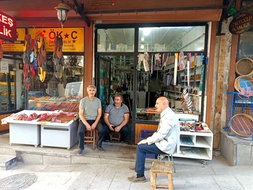 Vali Ünlüer'den Tarihi Demirciler Çarşısı Esnafımıza Ziyaret